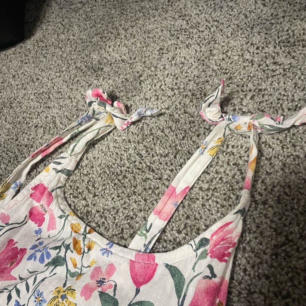 Old Navy Black and White‎ Striped Top - Picture 5 of 5